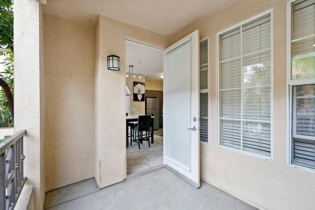 Lovely & Coxy 2Br/2Ba! 5Min To Disney! Apartment Anaheim Bagian luar foto